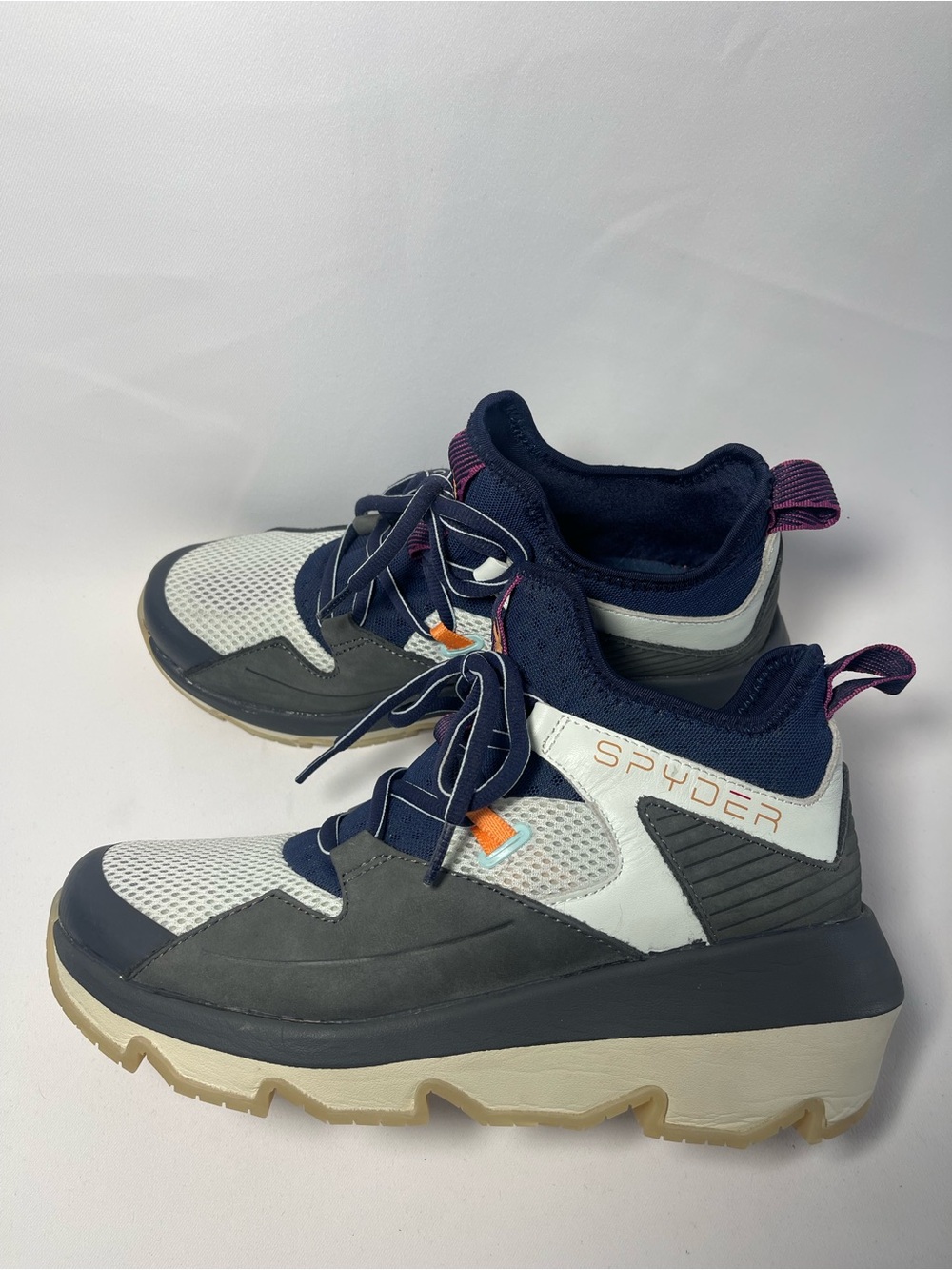 Spyder cadence women’s wedge sneaker pull on shoes size 7.5 hiking shoes
